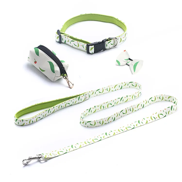 Персонализиран комплект от четири части за домашни любимци