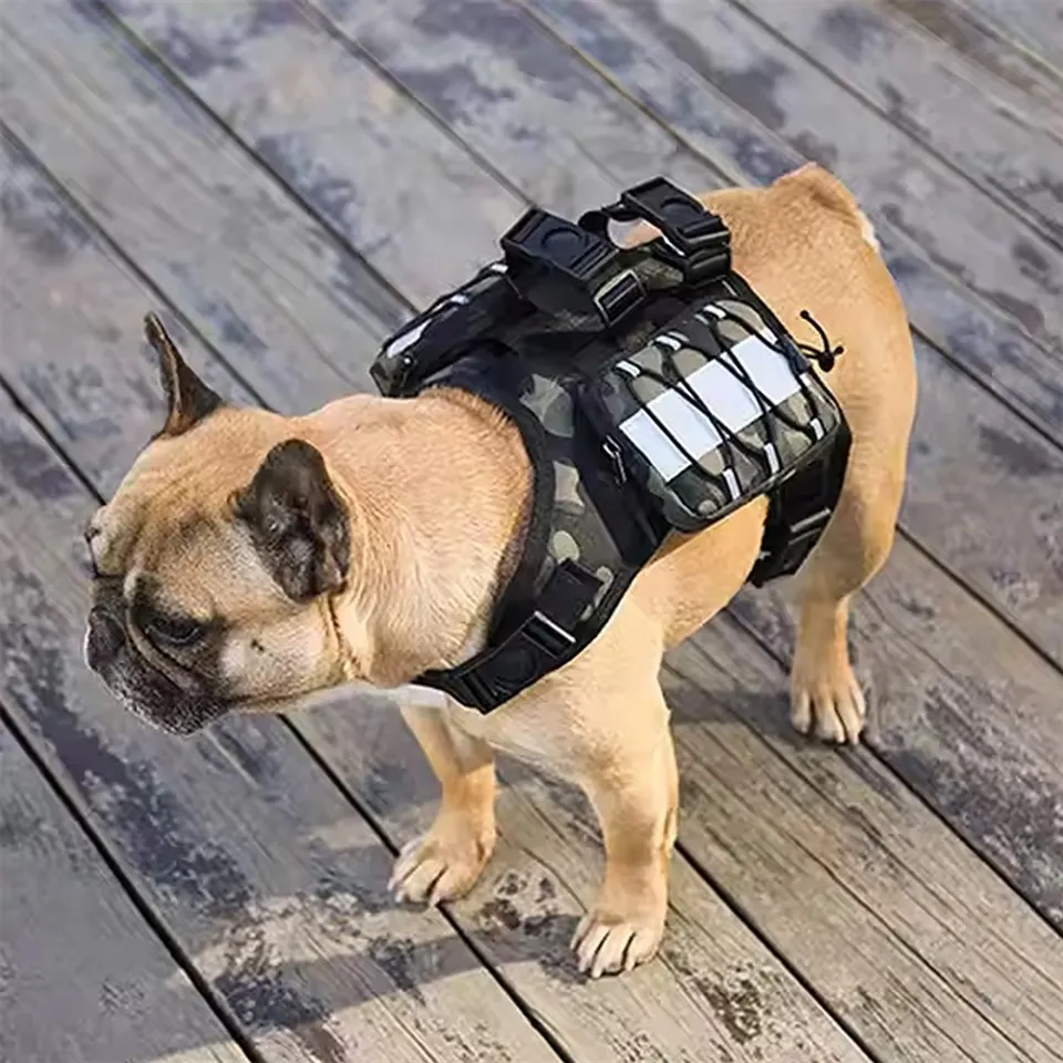 Нагръдник за кучета с дисаги